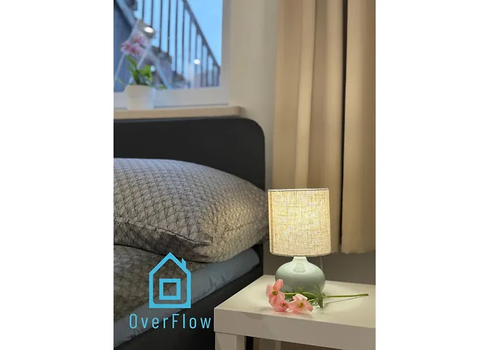 Coral - 1 Km To Baltic Sea & 15 Minutes To Old Town Gdansk